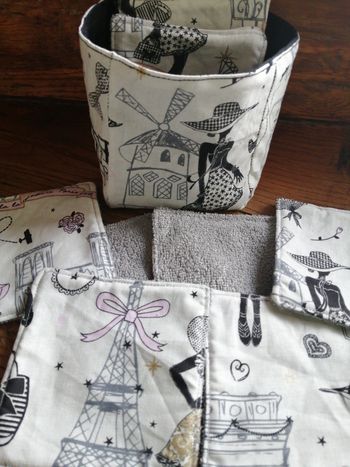 Panière avec lingettes lavables 