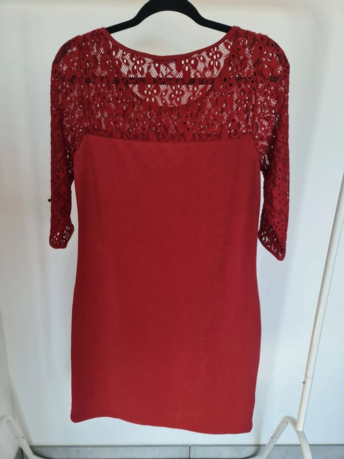 Robe dentelle manches 1/2 taille M - photo numéro 2