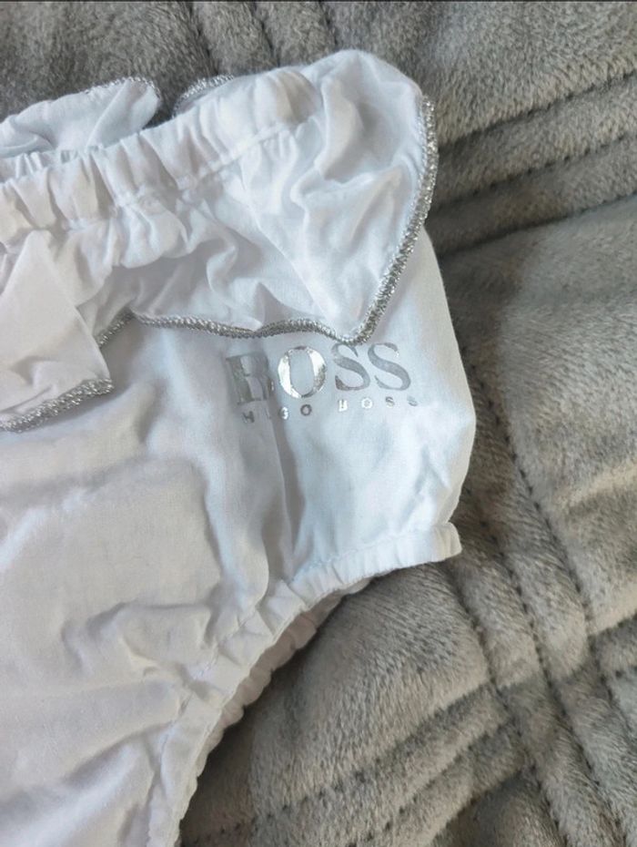 Robe 3 mois boss - photo numéro 2