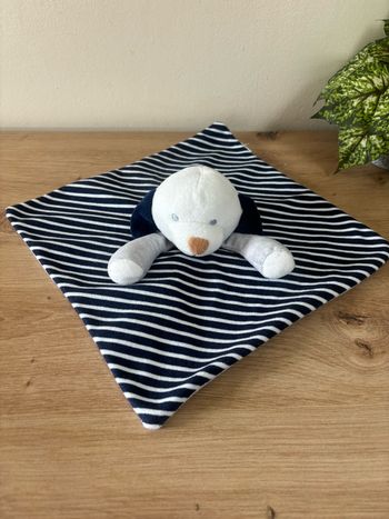 Doudou plat chien rayé bleu blanc verso gris obaibi