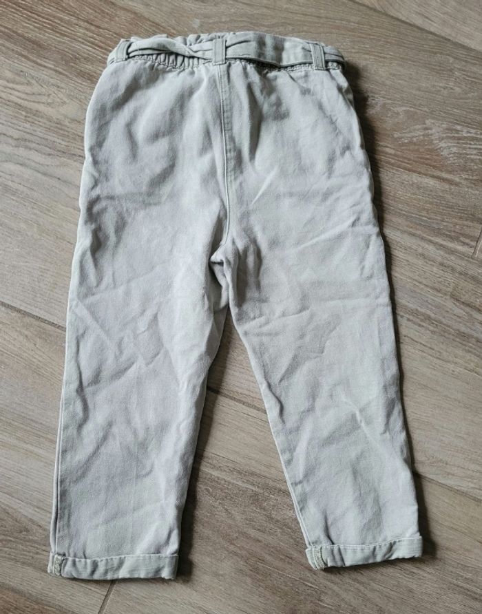 Ensemble pull à cœurs et pantalon coupe paperbag taille 36 mois - photo numéro 8