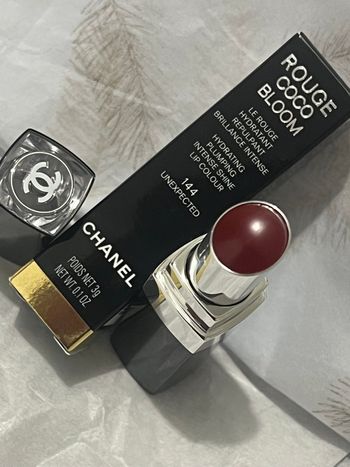 Rouge coco bloom 144
