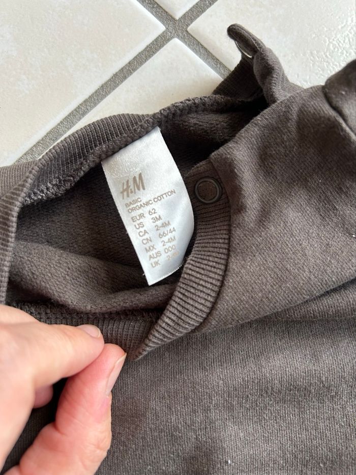 Lot 4 pulls mixtes 2-4 mois H&M - photo numéro 6