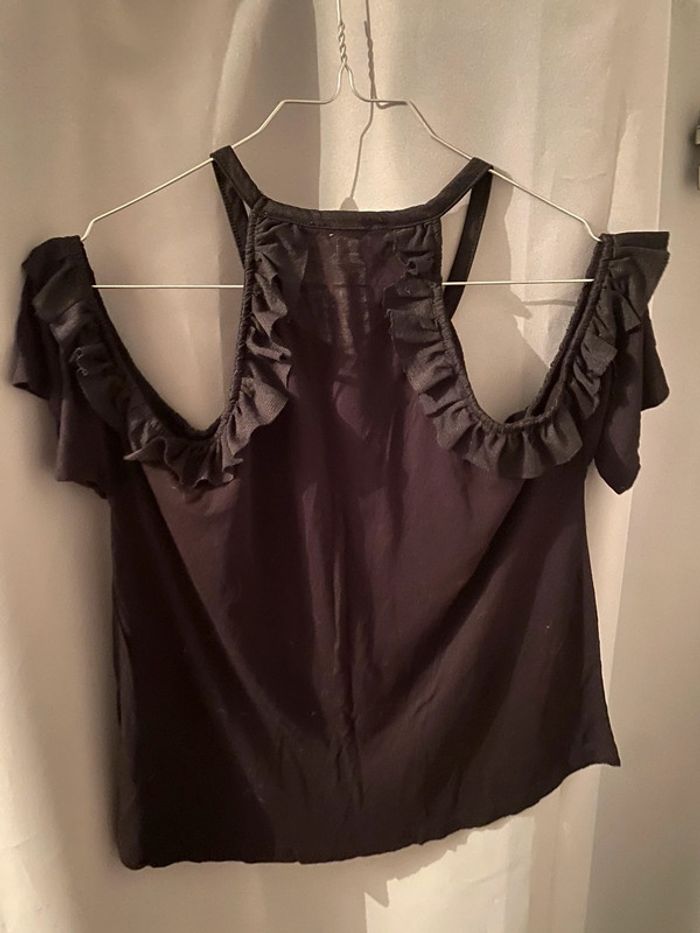 Tee-shirt épaules nues