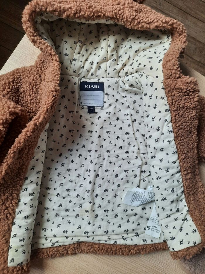 Manteau effet mouton 12 mois avec accessoires - photo numéro 2