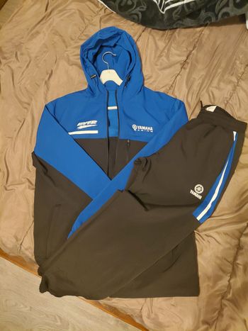 Ensemble survêtement yamaha 