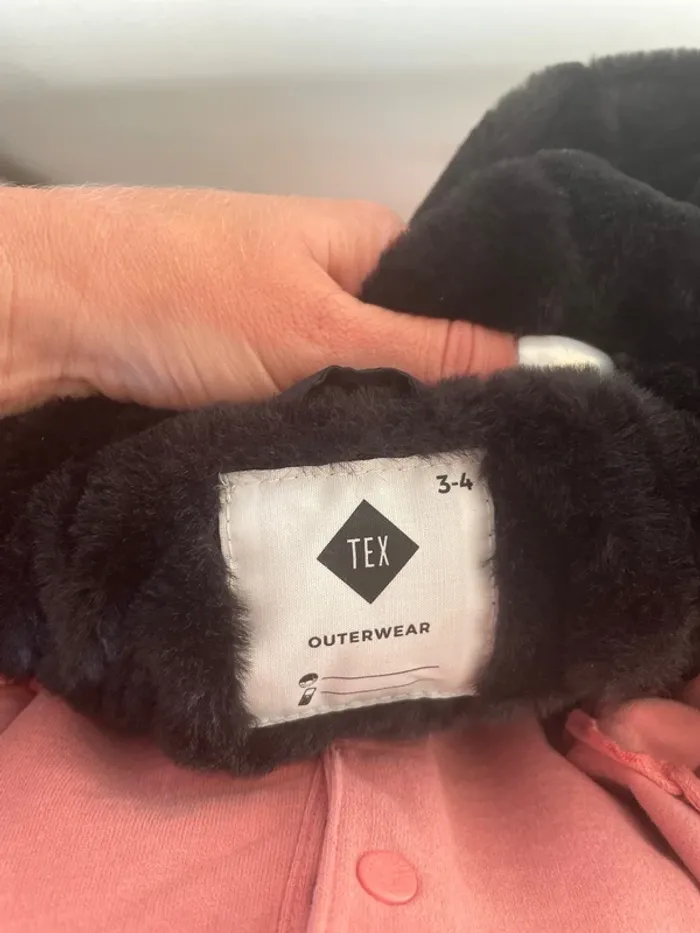 Manteau en fourrure - photo numéro 4