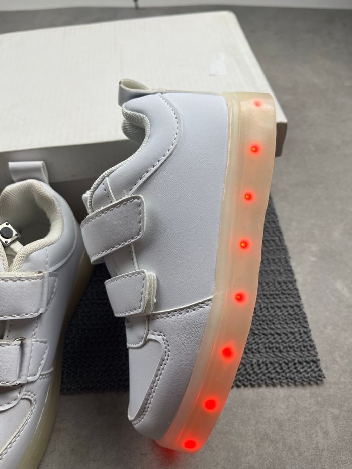 Chaussure lumière - photo numéro 2