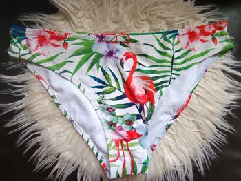 Maillot de bain comme neuf flamand rose taille 42/44