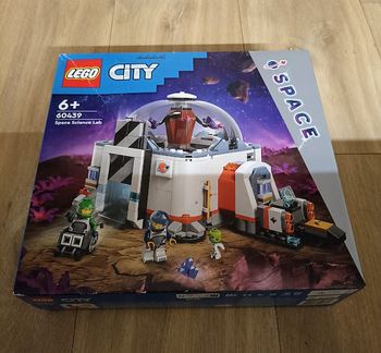 LEGO 🧱 City 60439 Le laboratoire scientifique de l’espace NEUF