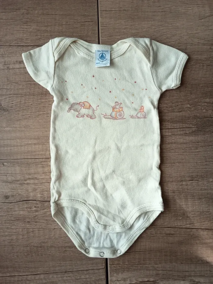 Lot bodies Petit bateau 3 mois