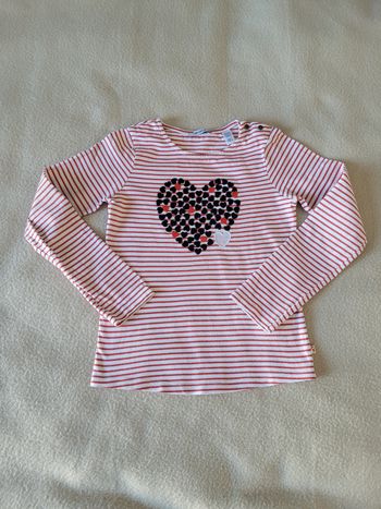 T-shirt okaïdi 8 ans
