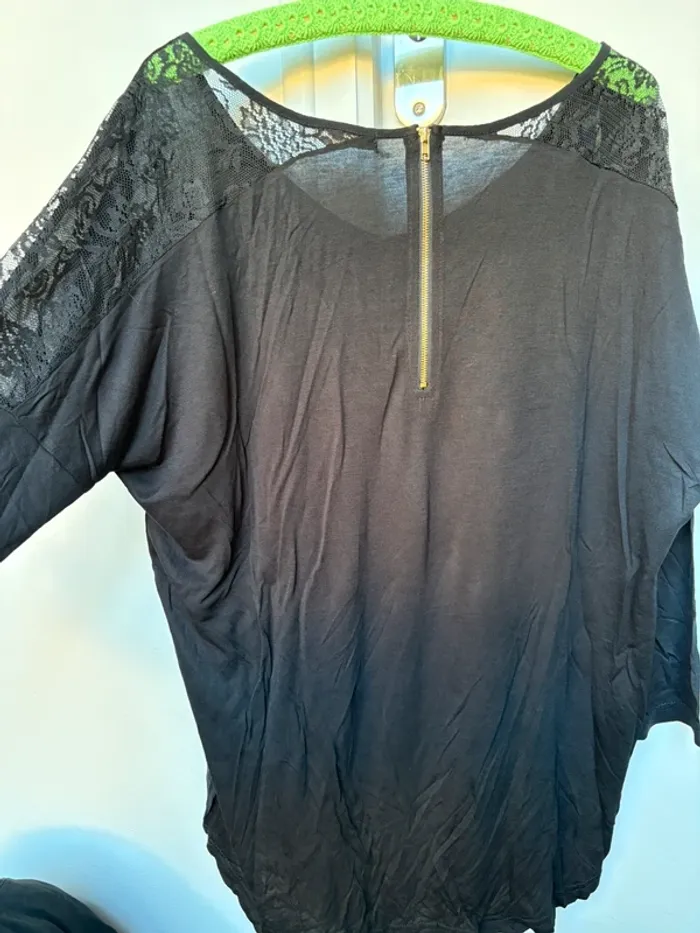 TEE shirt dentelle - photo numéro 3