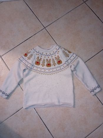 Pull 18/24 mois