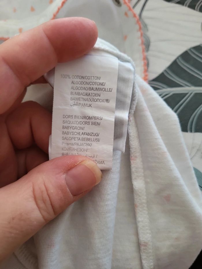 Grenouillère trop chou cœur - photo numéro 4