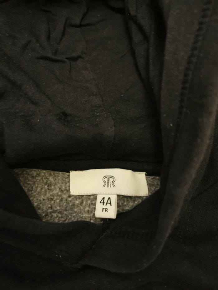 Sweat garçon 4Y - photo numéro 3