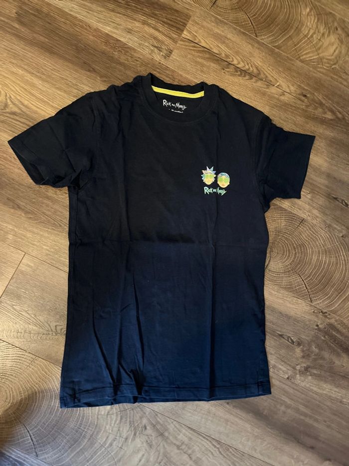 Tee-shirts - photo numéro 2