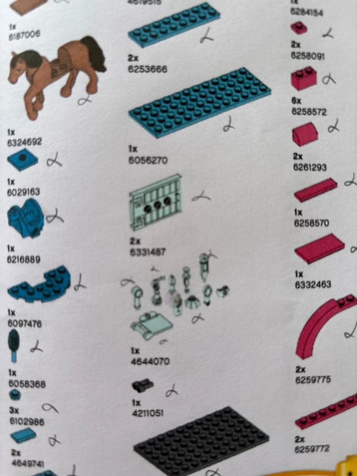Lego friends La clinique vétérinaire de Heartlake City - photo numéro 3
