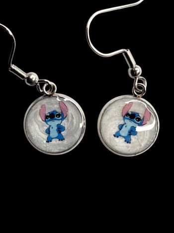 Boucle d'oreilles stitch