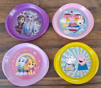 Assiettes en plastique enfants Reines des neiges, Pat Patrouille, Peppa Pig