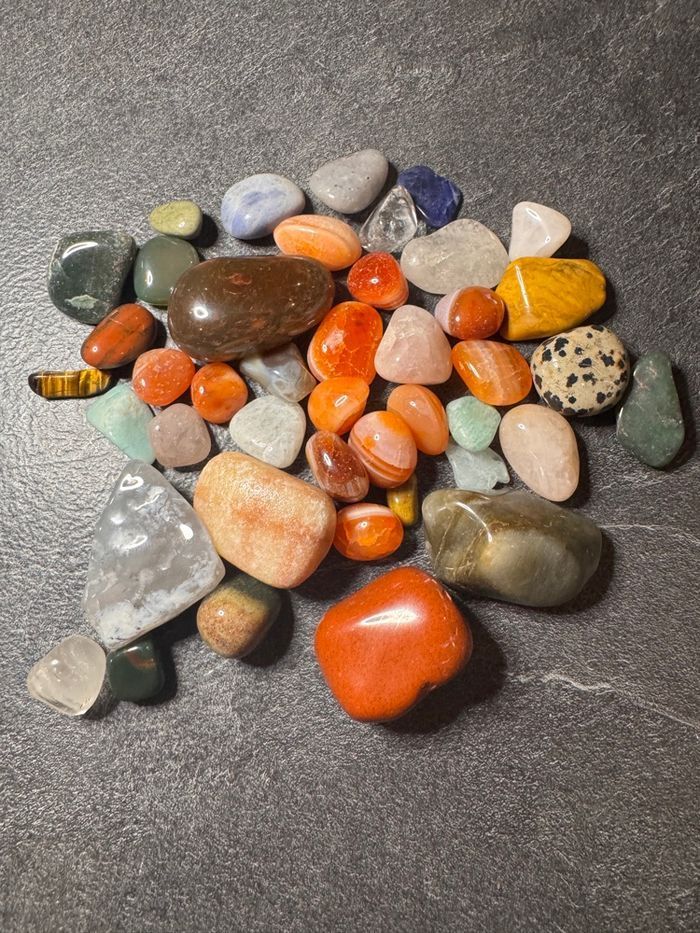 Lot pierres polies naturelles – mix tailles 462g