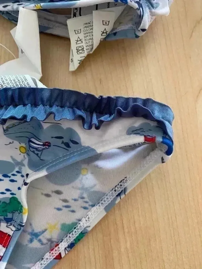 Maillot de bain Bikini 2 3 ans ZY Neuf Haut à frou frous - photo numéro 3