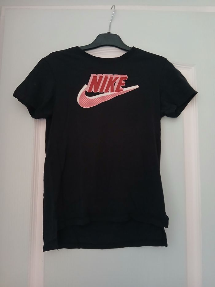 T-shirt nike rose