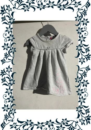 Robe à paillettes 9 mois