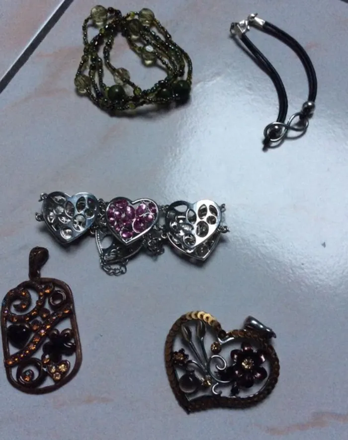 Bijoux fantaisie - photo numéro 2