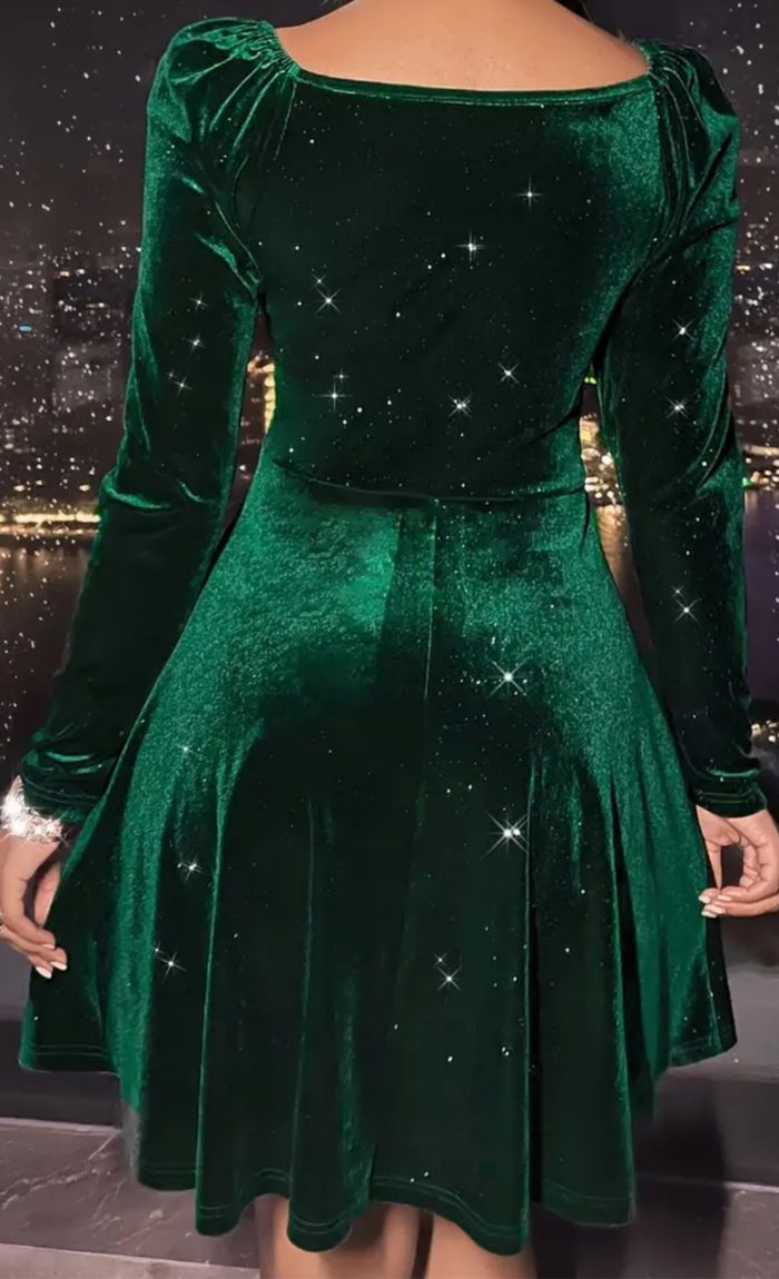 Robe pailletée - photo numéro 2