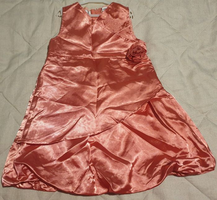 Robe de cérémonie