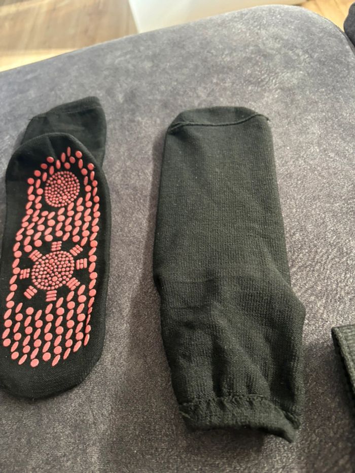 Chaussette chauffante avec des aimant 🧲 - photo numéro 2