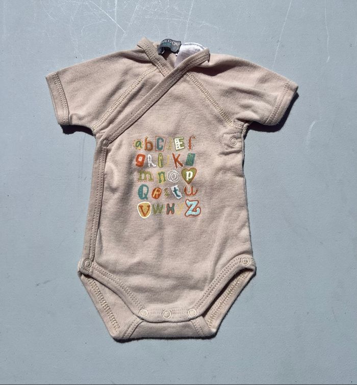 Lot de 5 bodies - photo numéro 7