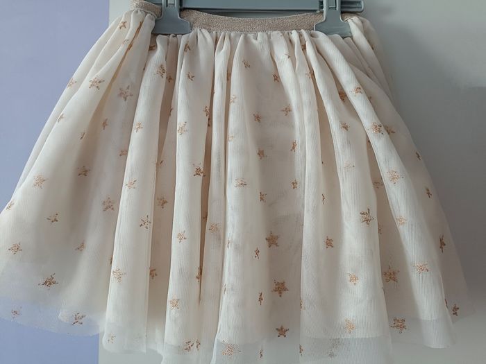 Lot de 2 robes et 2 jupes en 5 ans - photo numéro 5