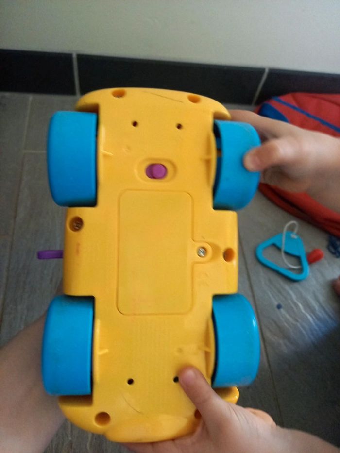 Voiture fisherprice - photo numéro 9