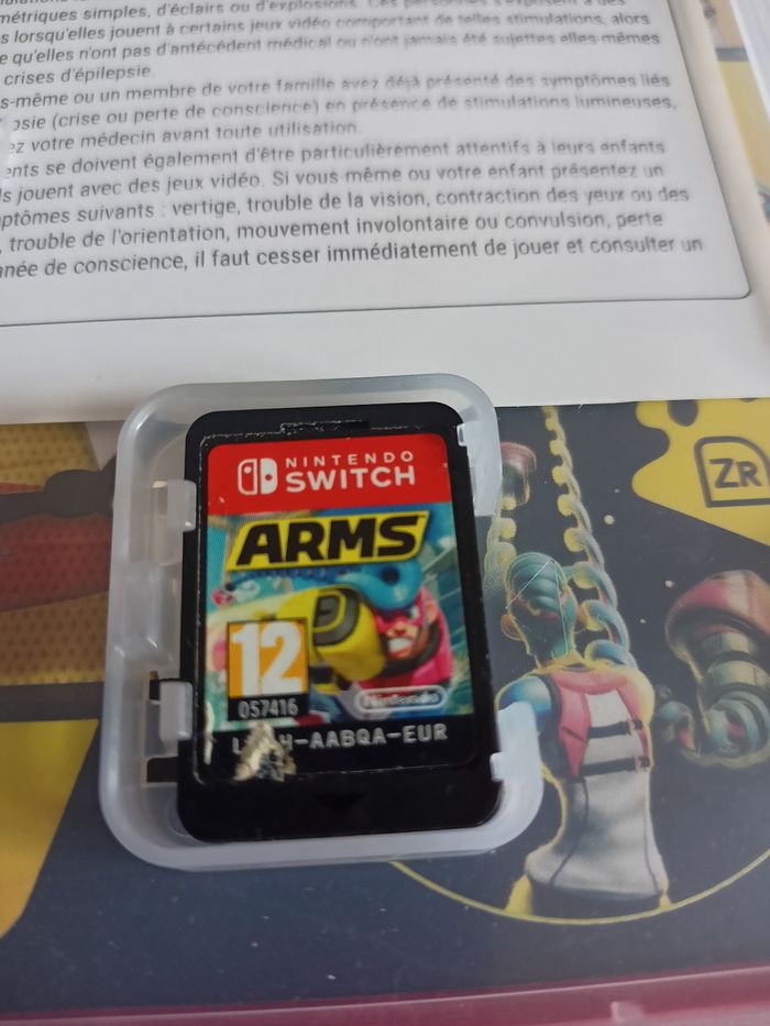 Nintendo Switch arms - photo numéro 3