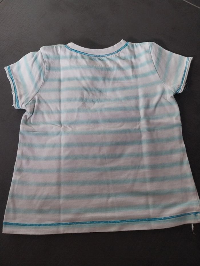 T-shirt bébé 18 mois requin - photo numéro 3