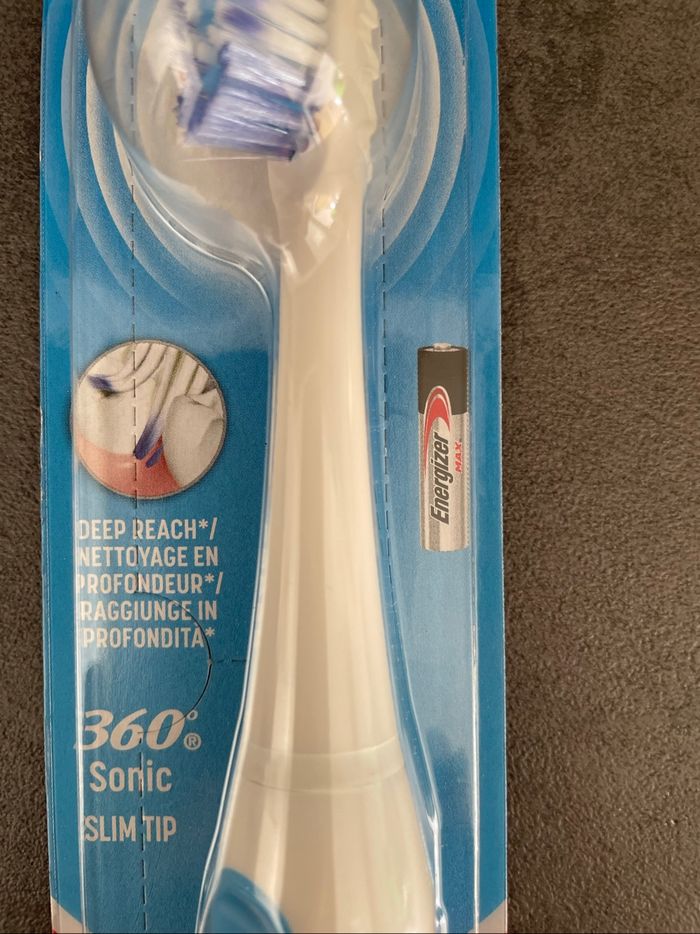 Brosse à dents électrique avec gratte langue - photo numéro 2