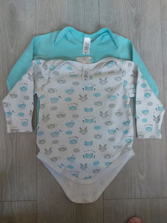 Lot de 2 bodies H&M taille 24 mois (86 cm)