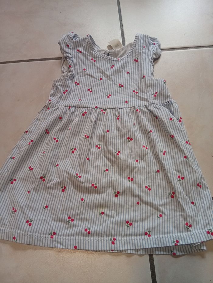 Robe h et m - photo numéro 2