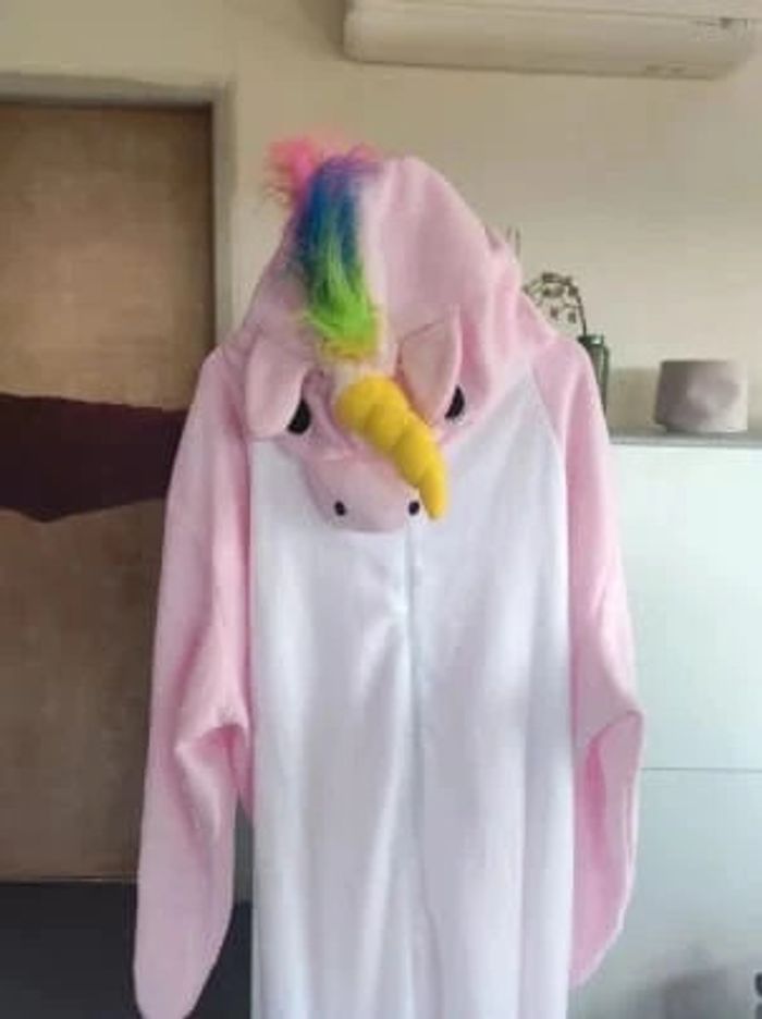 Déguisement licorne combinaison M