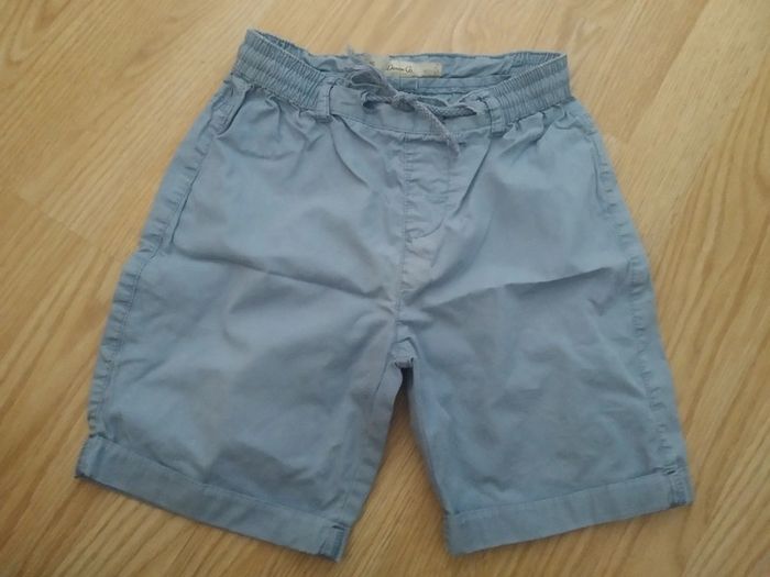 Lot 5 shorts 9/10 ans - photo numéro 2