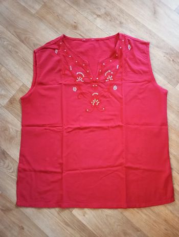 Blouze sans manche taille 46