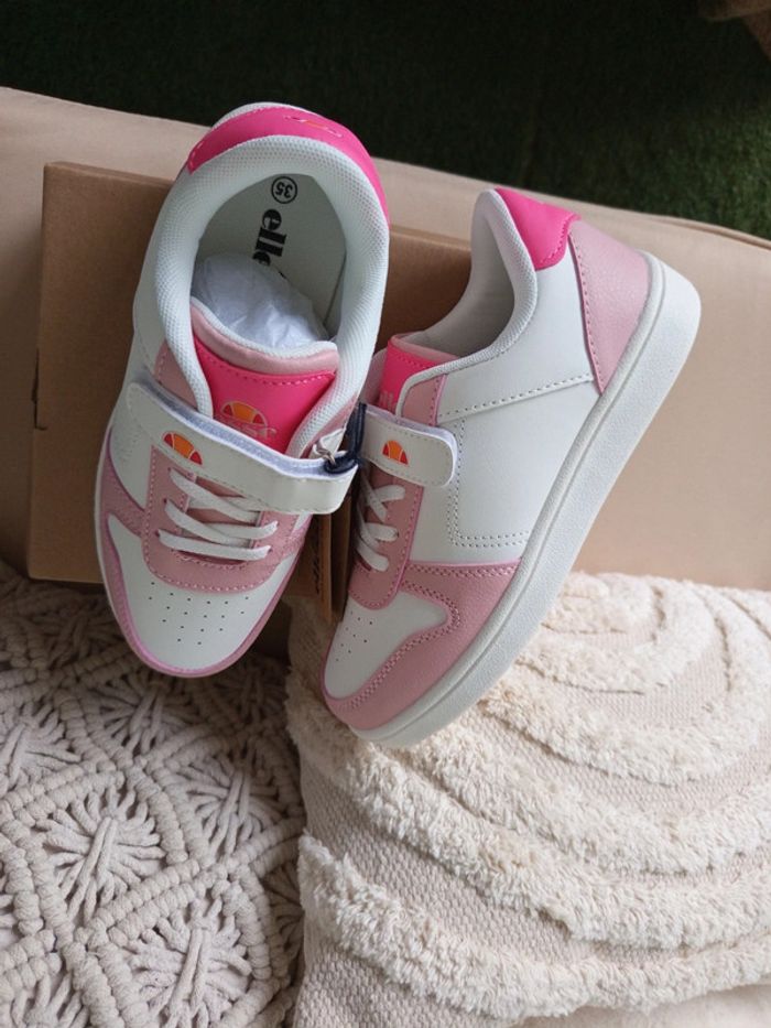 Paire de baskets / sneakers à scratch Ellesse pointure 35 neuves avec étiquettes - photo numéro 7