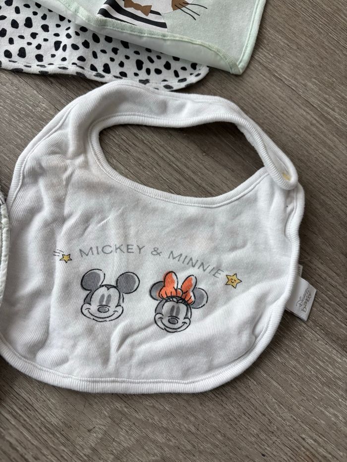 Lot de 11  bavoirs / bandana bavoirs - photo numéro 4