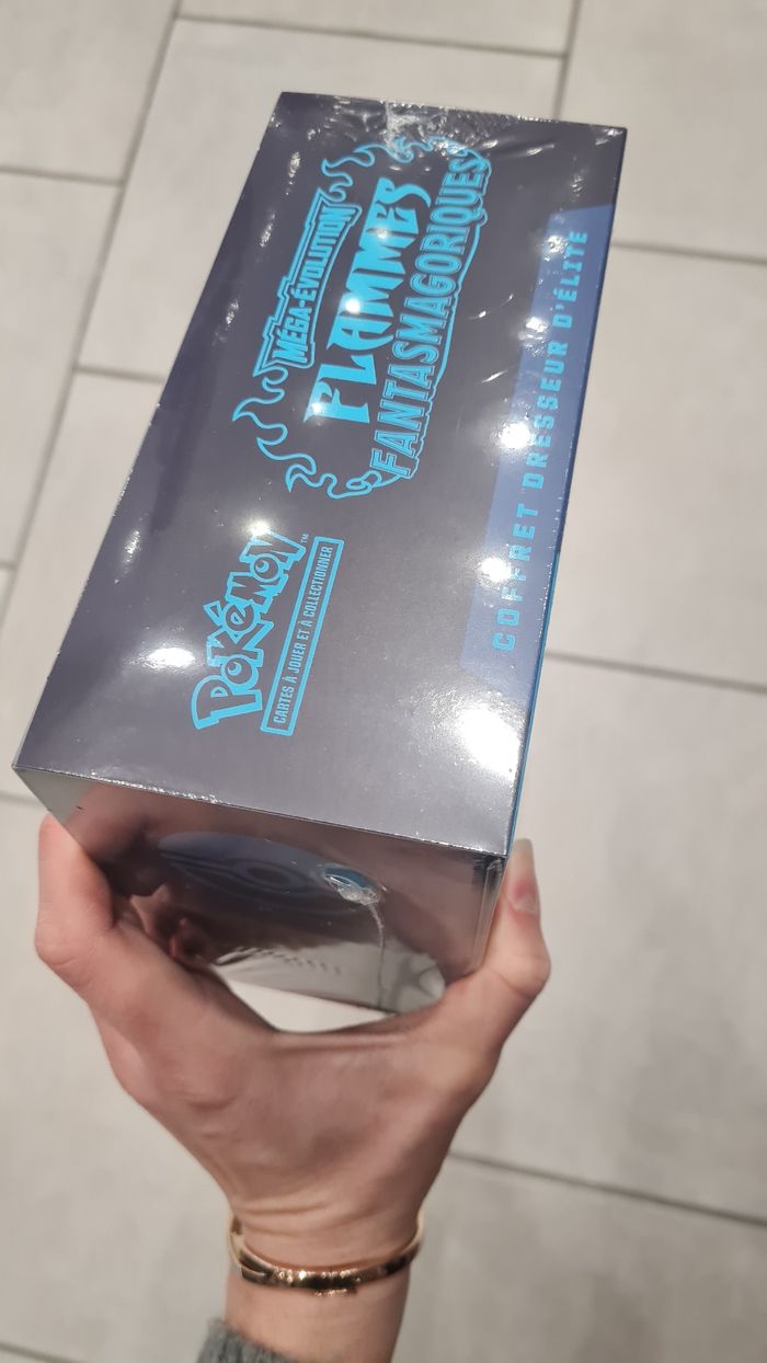 Coffret etb pokemon mega évolution 2 flammes fantasmagoriques - photo numéro 4