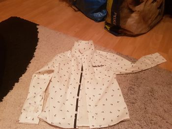 Chemise manches longues neuve