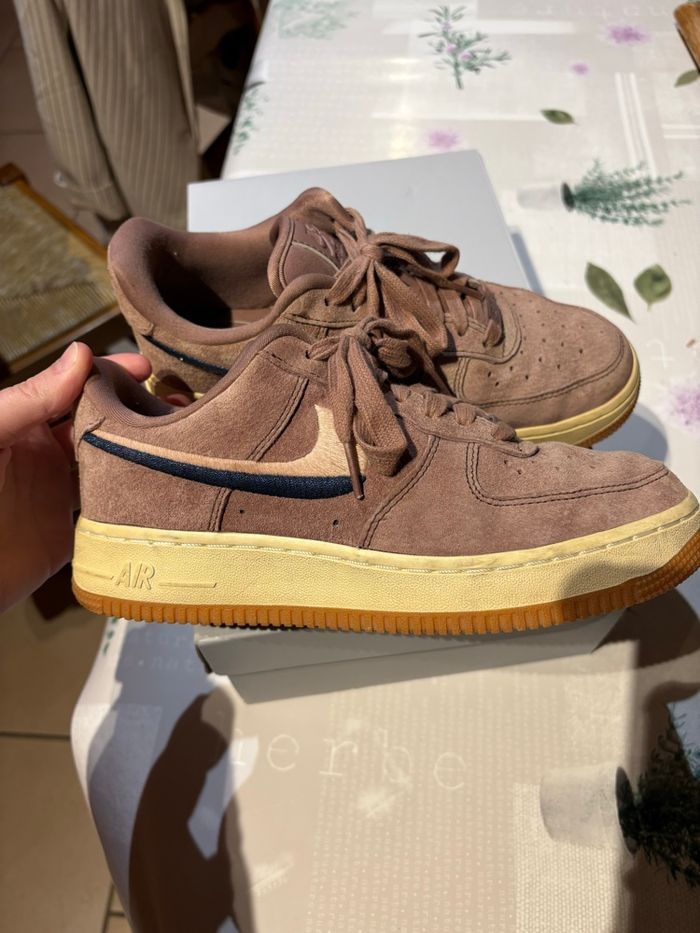 Nike Air Force 1 - photo numéro 2