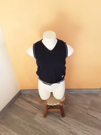 Pull sans manches 3 ans  (90/97 cm)