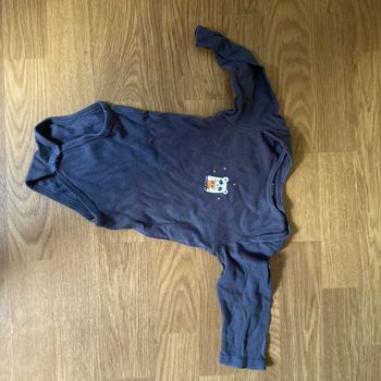 Body bébé, neuf mois